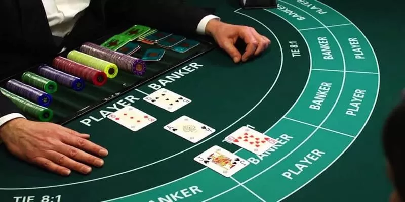 Tìm hiểu về Baccarat là trò chơi gì?